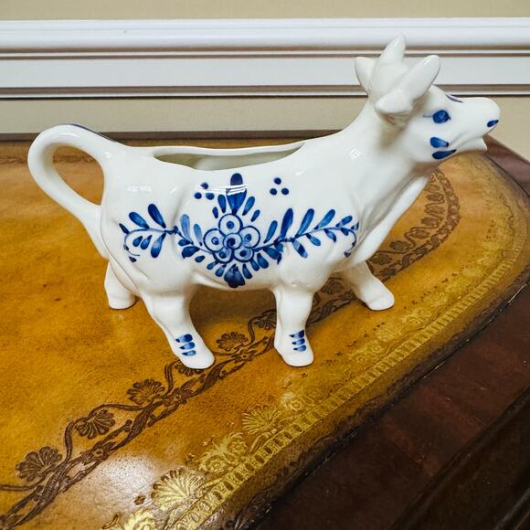 Delft Blue Holland Hand Painted Cow Windmill Creamer Milk Pitcher Farmhouse VTG - Picture 1 of 8
